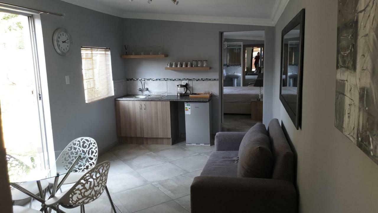 Elephant Bush Guest Cottage Alberton Kültér fotó